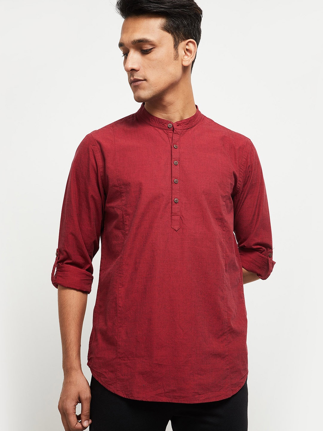 

max Men Maroon Solid Pure Cotton Kurta