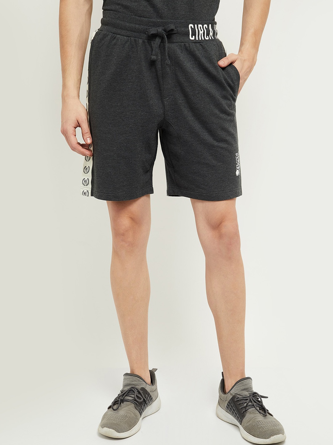 

max Men Black Solid Shorts