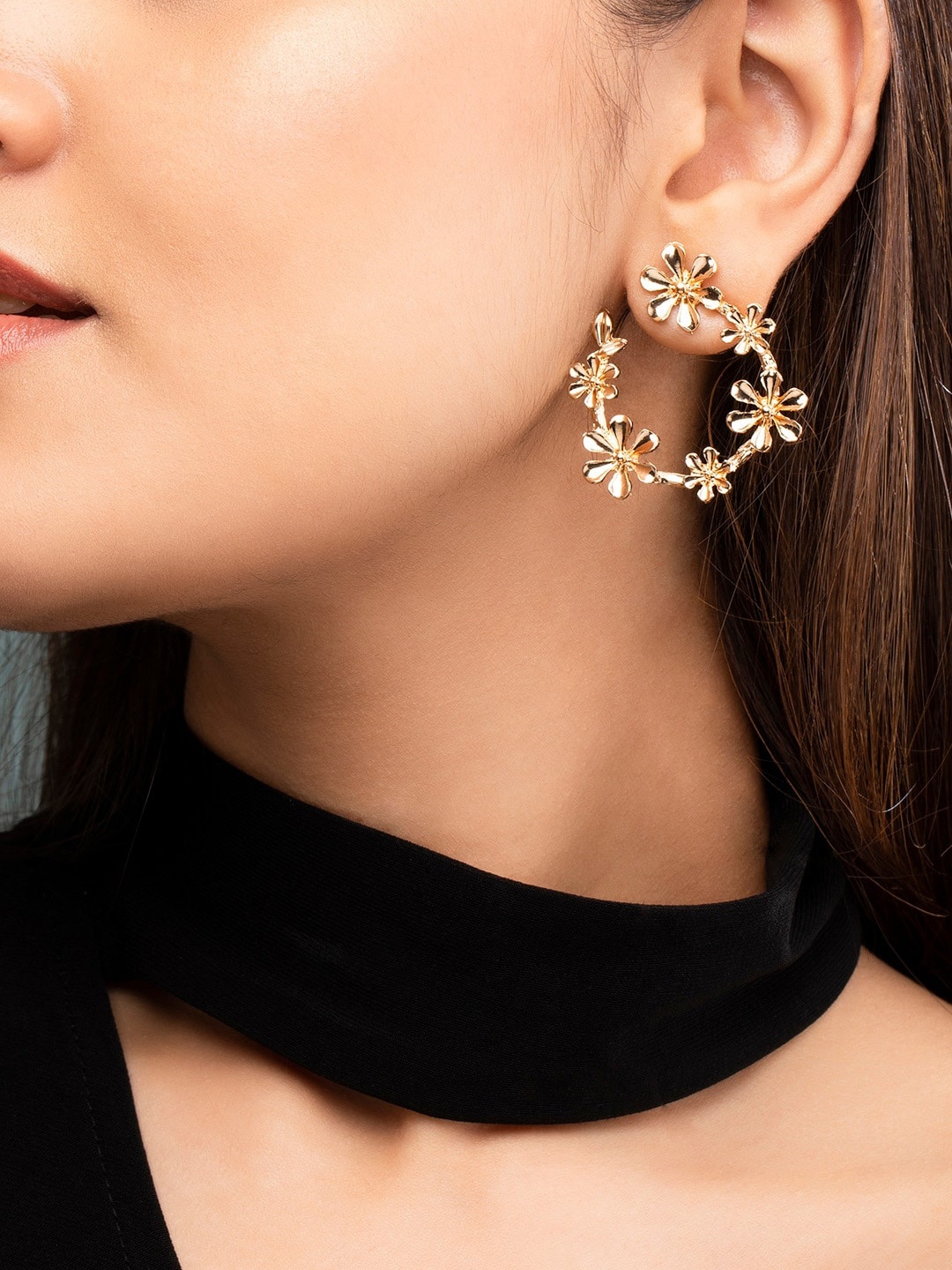 

TOKYO TALKIES X rubans FASHION ACCESSORIES Gold-Toned Floral Hoop Earrings