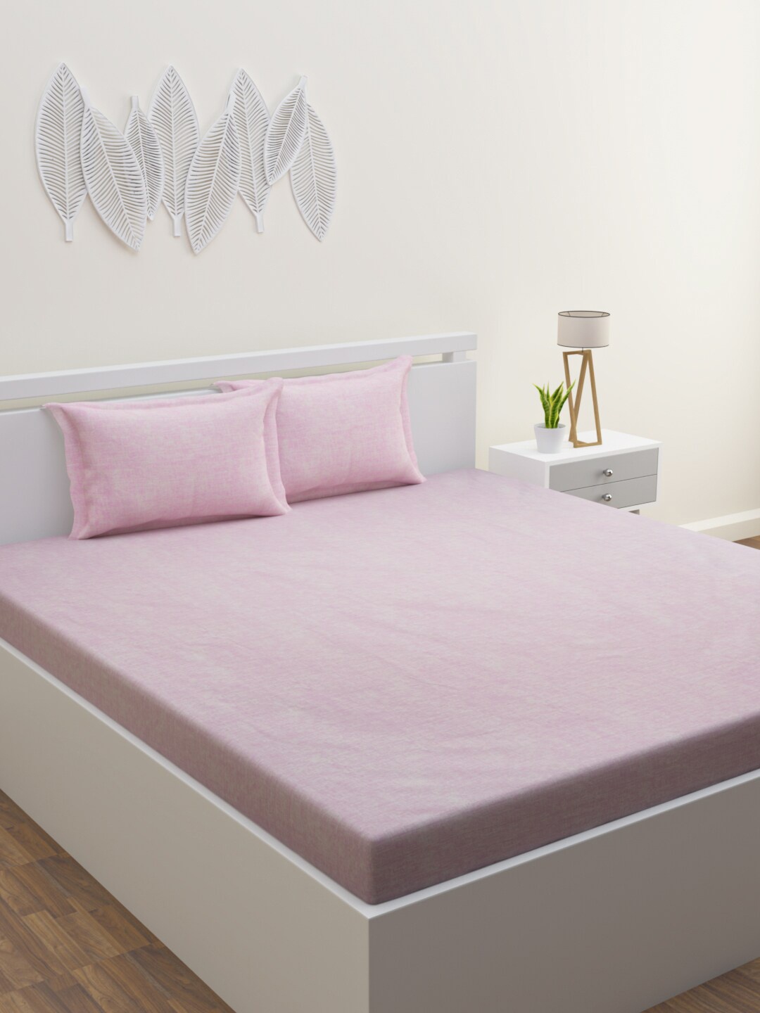 

HAPPY HUES Pink 180 TC King Abstract Bed Sheet with 2 Pillow Covers