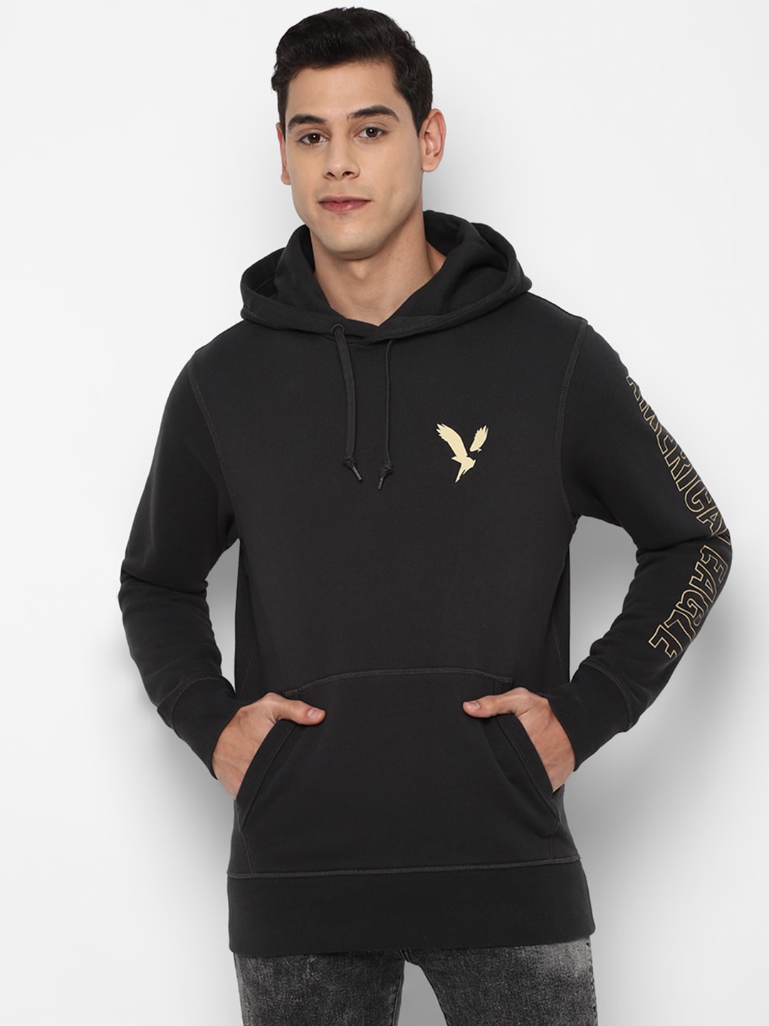 

AMERICAN EAGLE OUTFITTERS Men Black Pure Cotton Hooded Sweatshirt