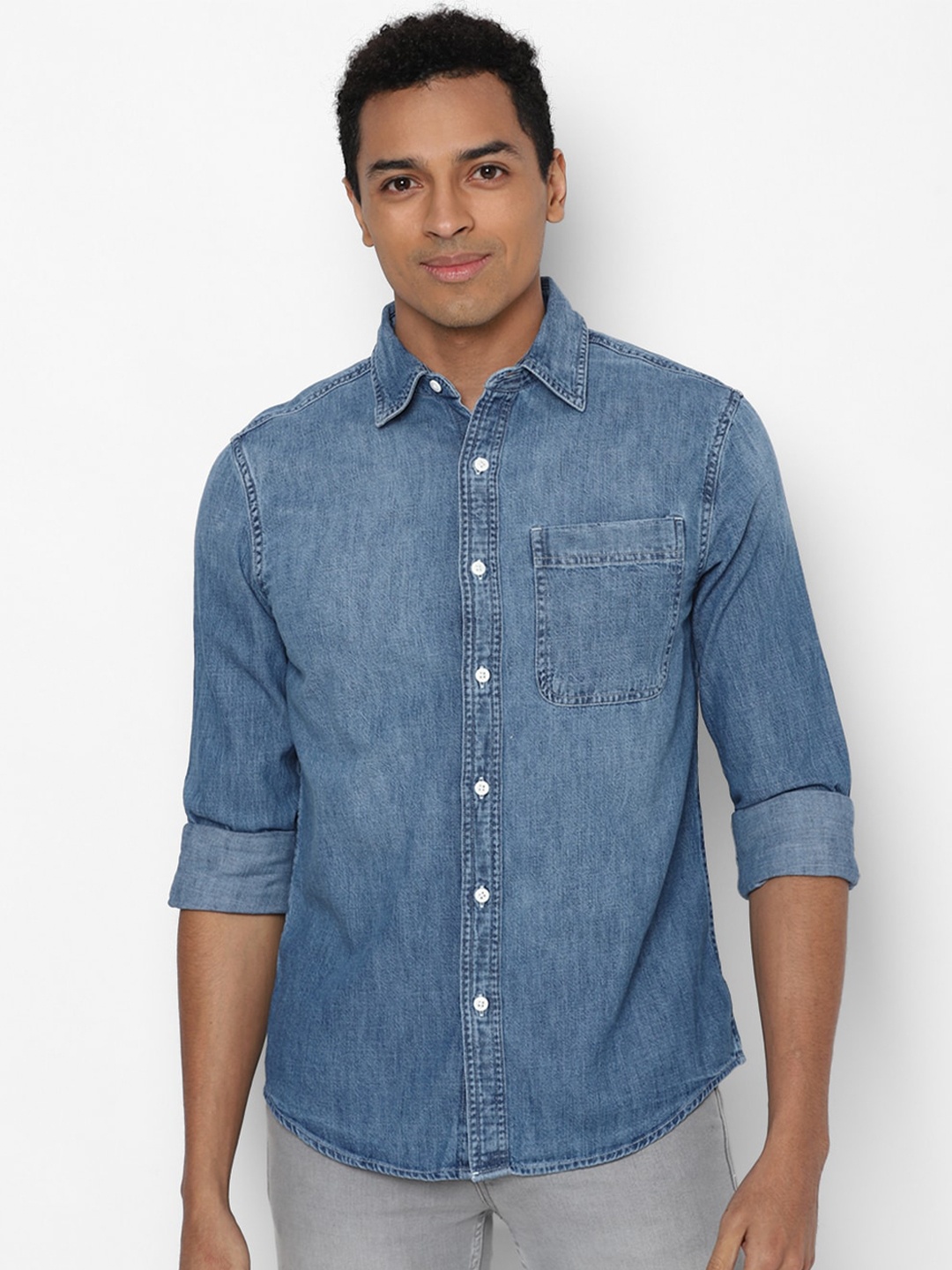 

AMERICAN EAGLE OUTFITTERS Men Blue Faded Pure Cotton Casual Shirt
