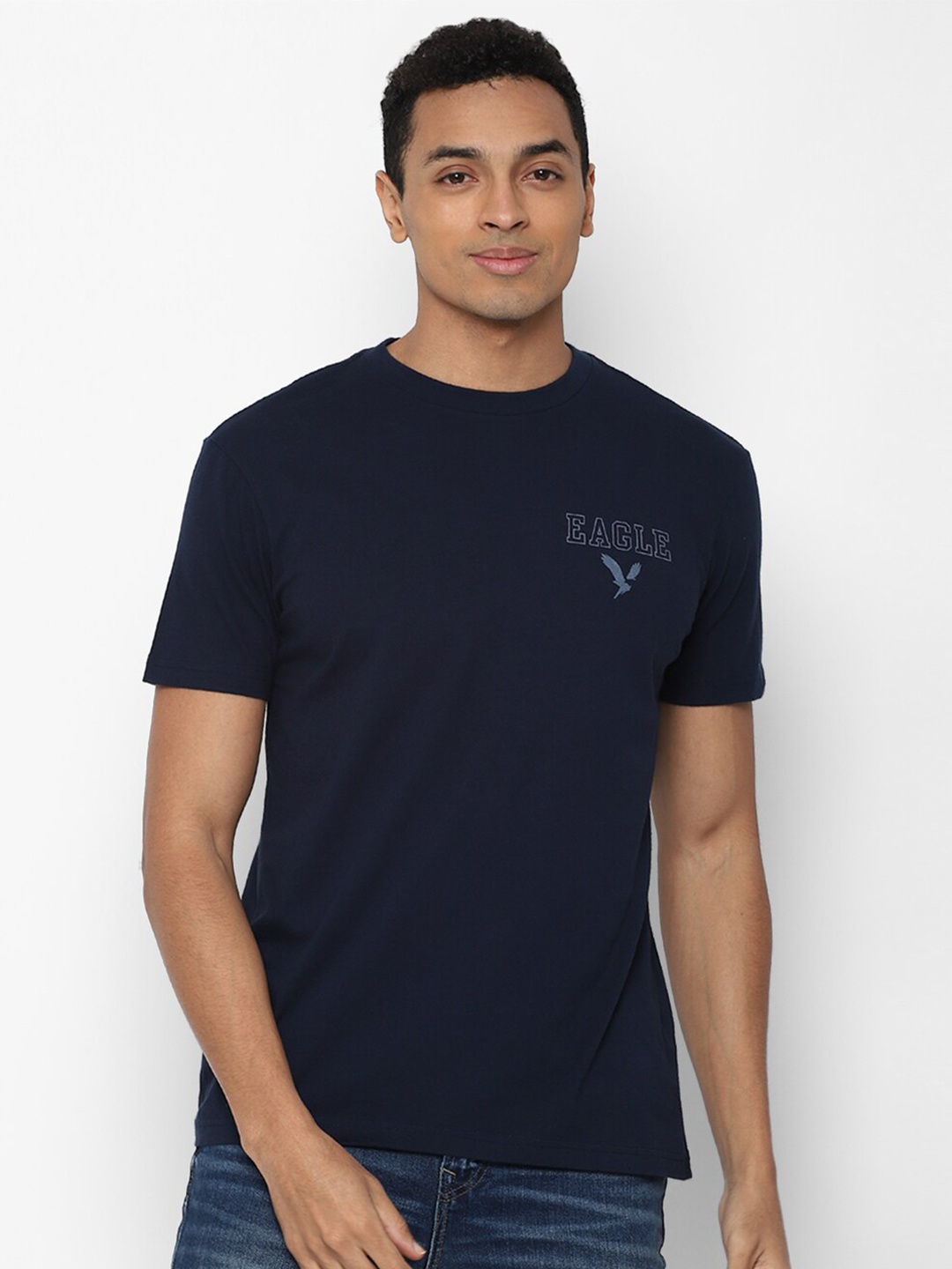 

AMERICAN EAGLE OUTFITTERS Men Navy Blue Typography Applique T-shirt