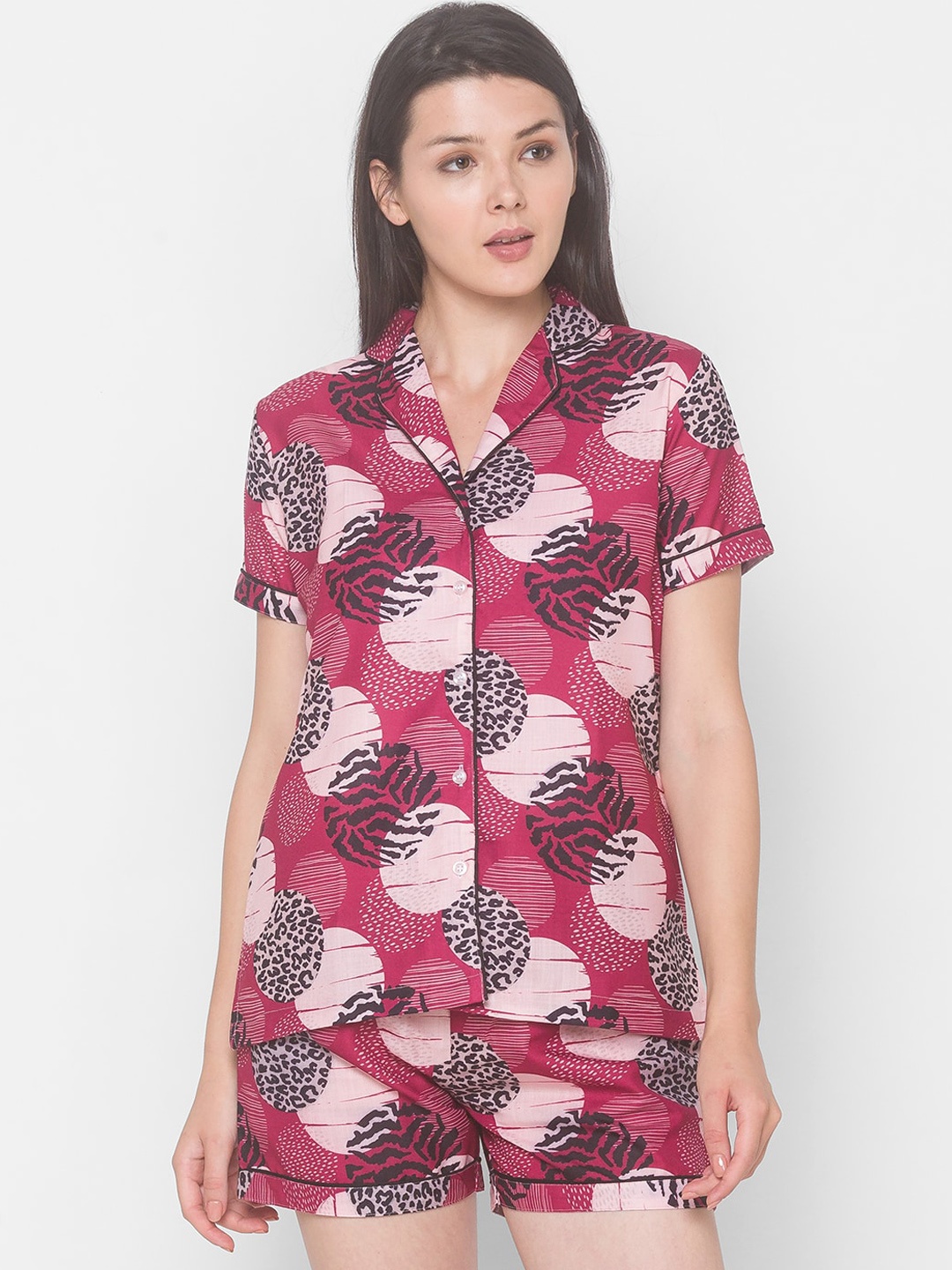 

FashionRack Women Maroon & Black Printed Pure Cotton Night Suit