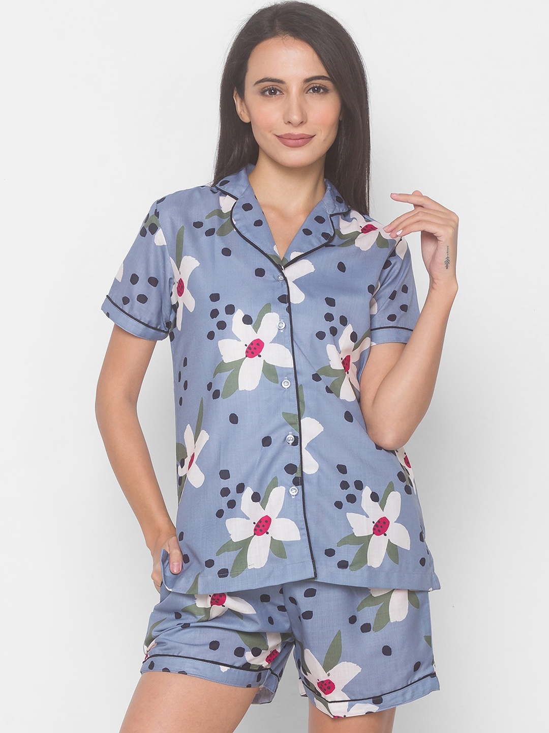 

FashionRack Women Grey & White Printed Pure Cotton Night suit