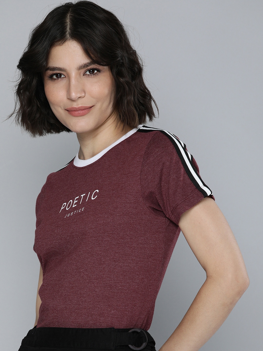 

Harvard Women Maroon & White Typography Printed T-shirt