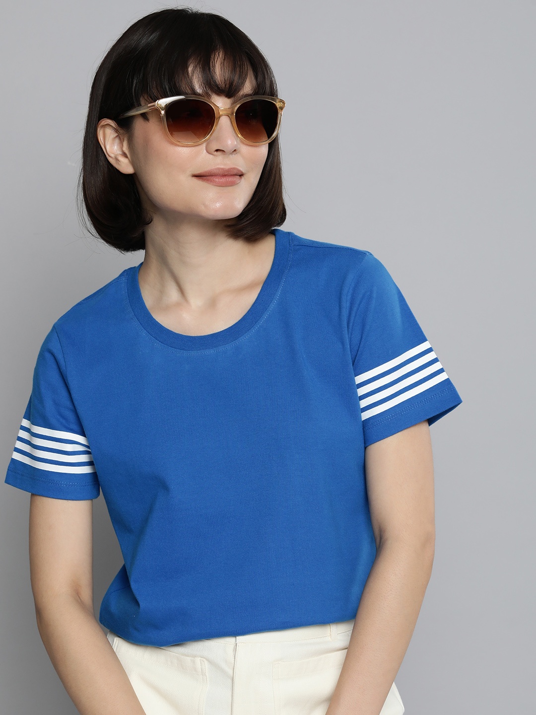 

Harvard Women Blue & White Pure Cotton T-shirt with Striped Detail