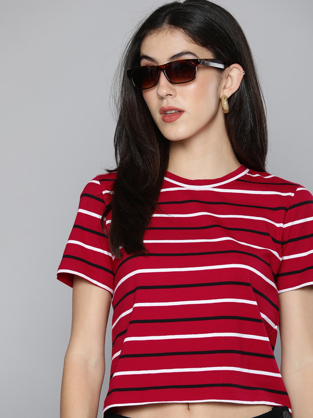 

Harvard Women Red & Black Striped Pure Cotton Cropped T-shirt