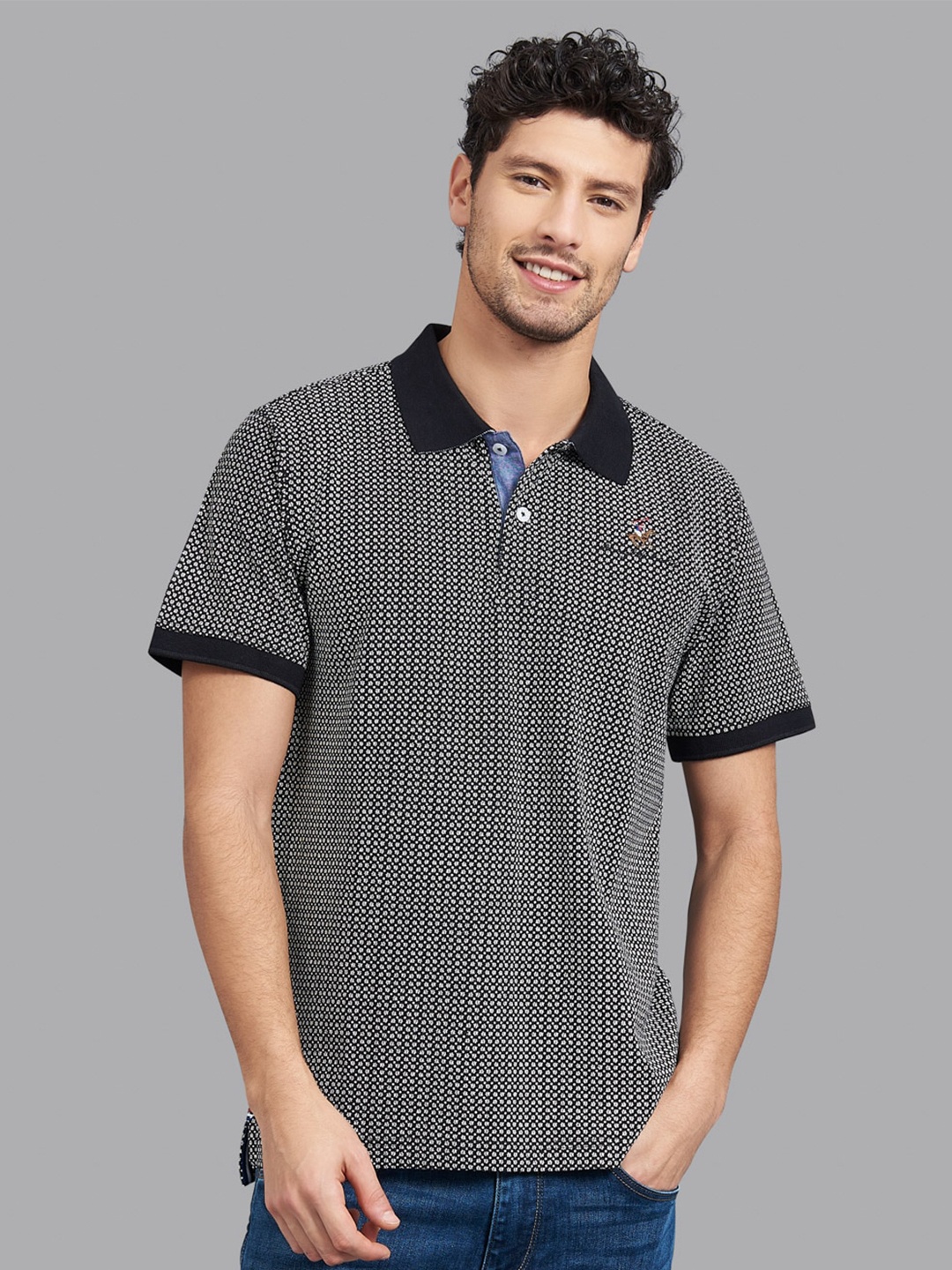 

Beverly Hills Polo Club Men Black & White Printed Cotton Polo Collar T-shirt