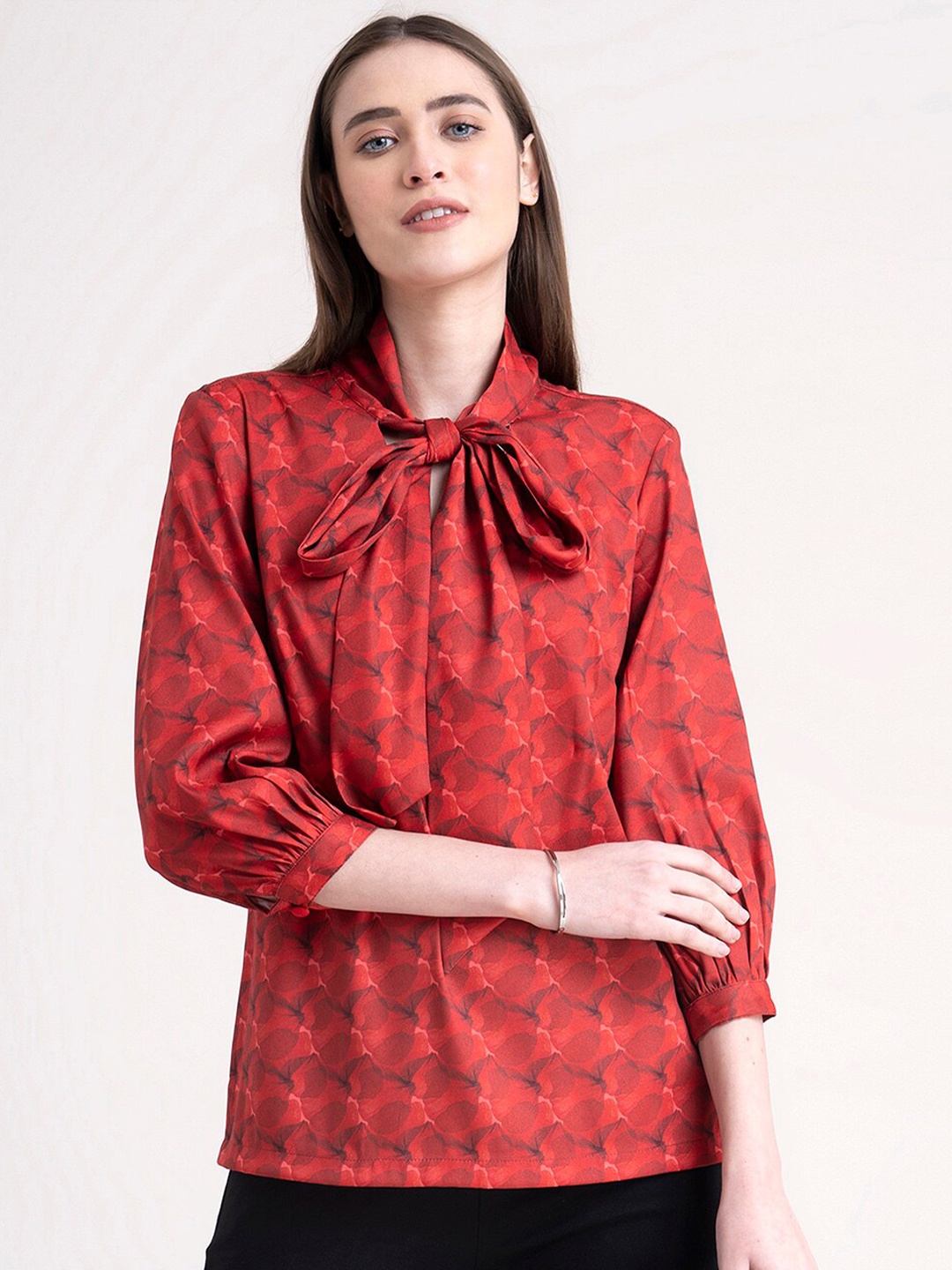 

FableStreet Red Floral Print Tie-Up Neck Top