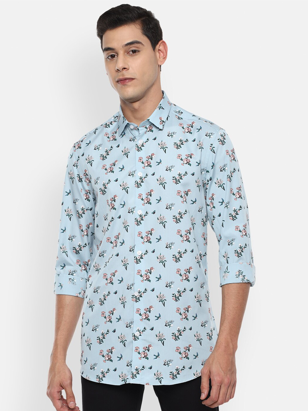 

Louis Philippe Sport Men Blue Floral Printed Casual Pure Cotton Shirt
