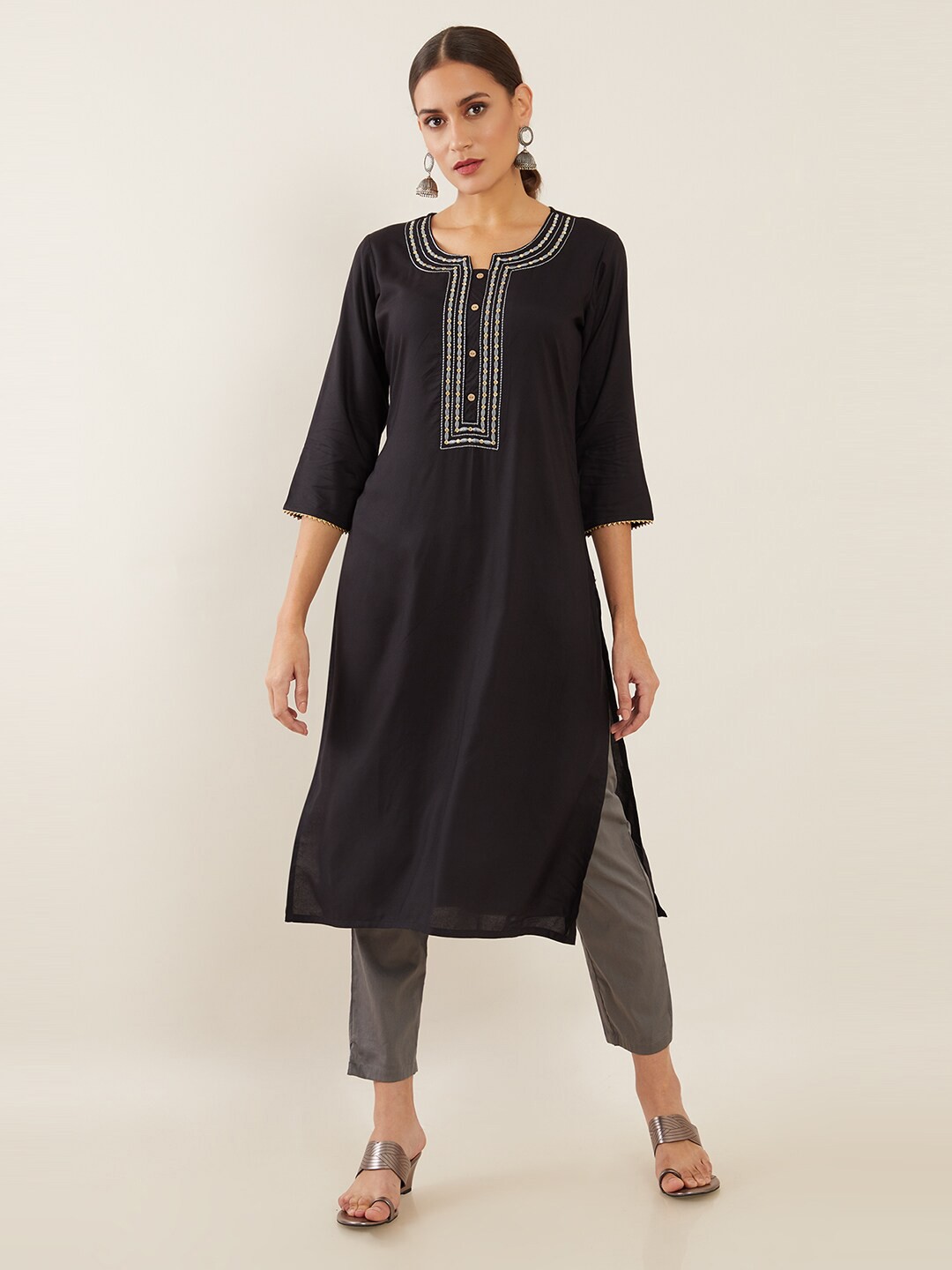 

Soch Women Black Rayon Straight Kurta