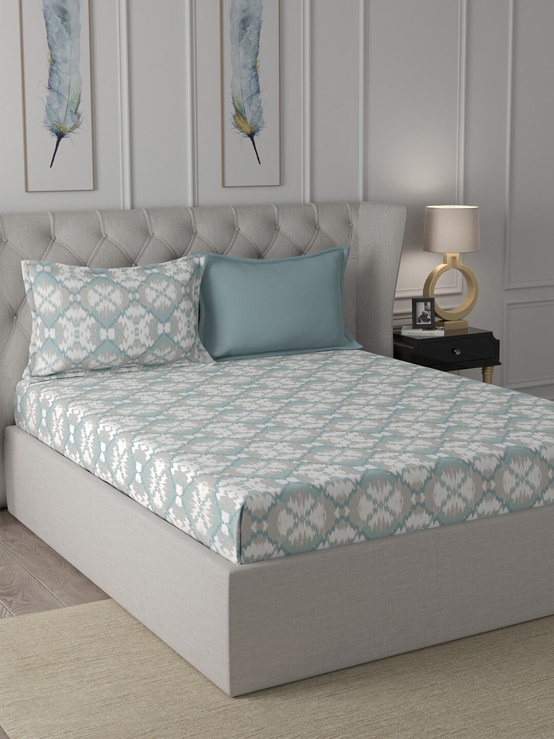 

In-House by maspar Turquoise Blue Geometric 200 TC King Bedsheet with 2 Pillow Covers