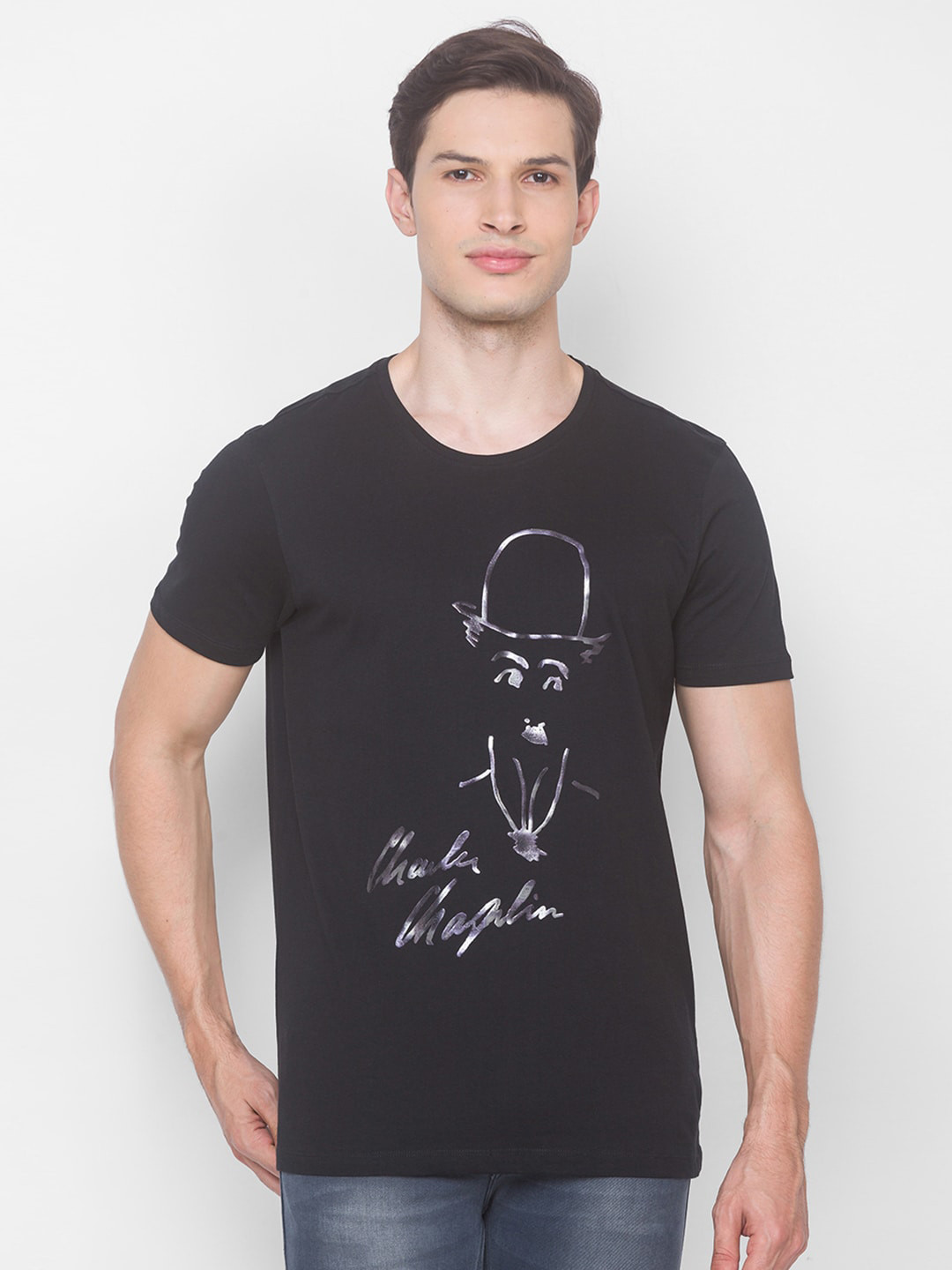 

SPYKAR Men Black Printed Slim Fit T-shirt
