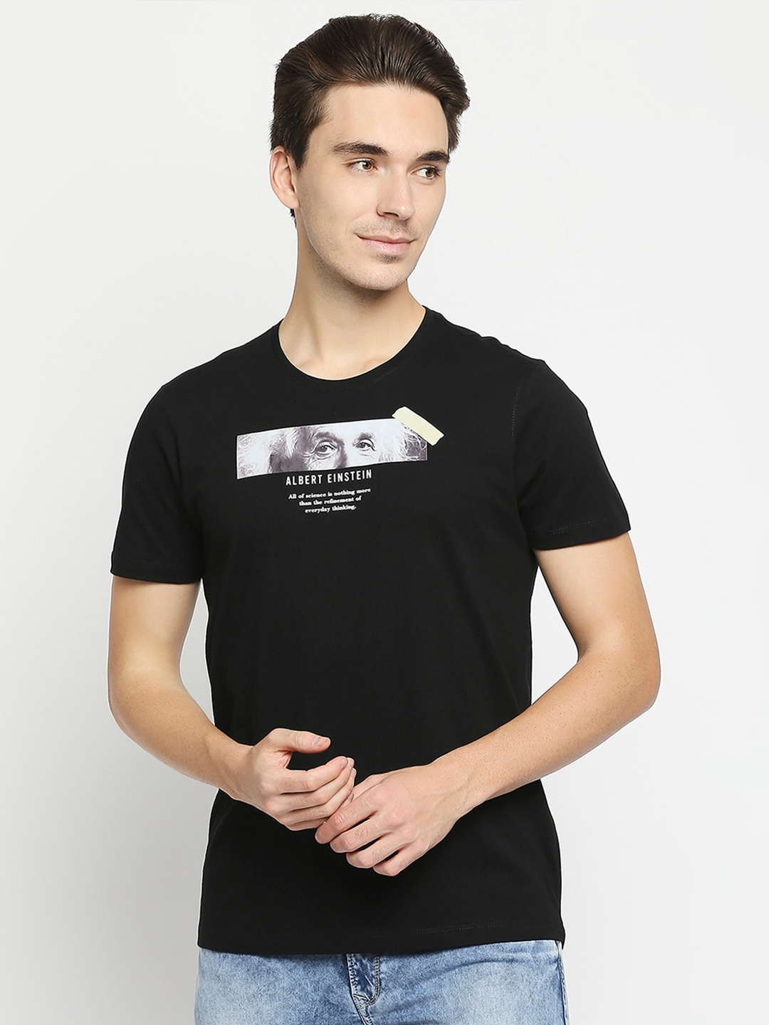 

SPYKAR Men Black & White Typography Printed Slim Fit T-shirt
