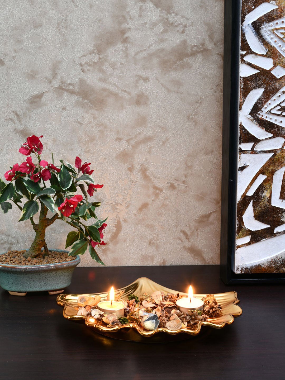 

Athome by Nilkamal Black & Gold Gingko Platter
