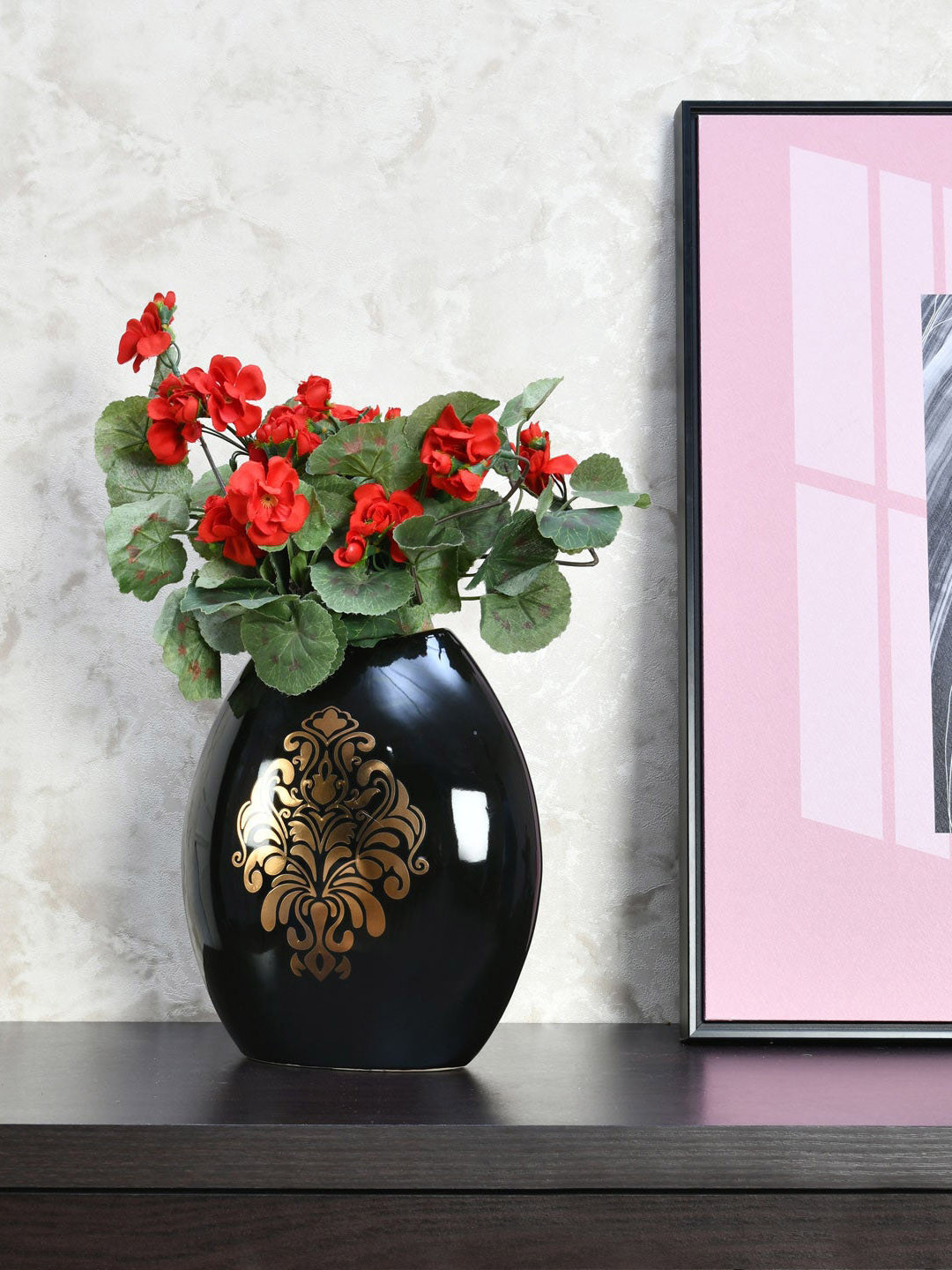 

Athome by Nilkamal Black & Gold Textured Ceramic Vase