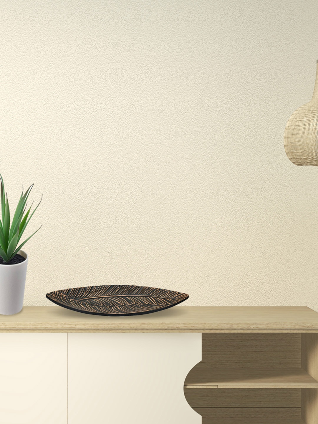 

Athome by Nilkamal Brown Leaf Foliage Platter