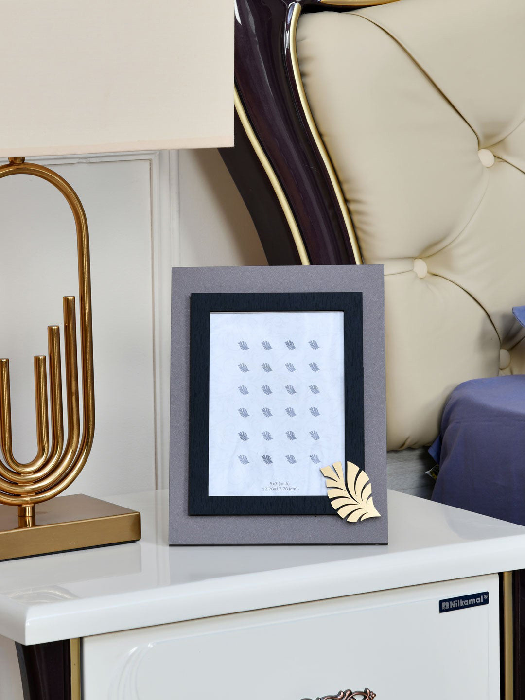 

Athome by Nilkamal Grey Single Leaf Rectangular Photo Frame