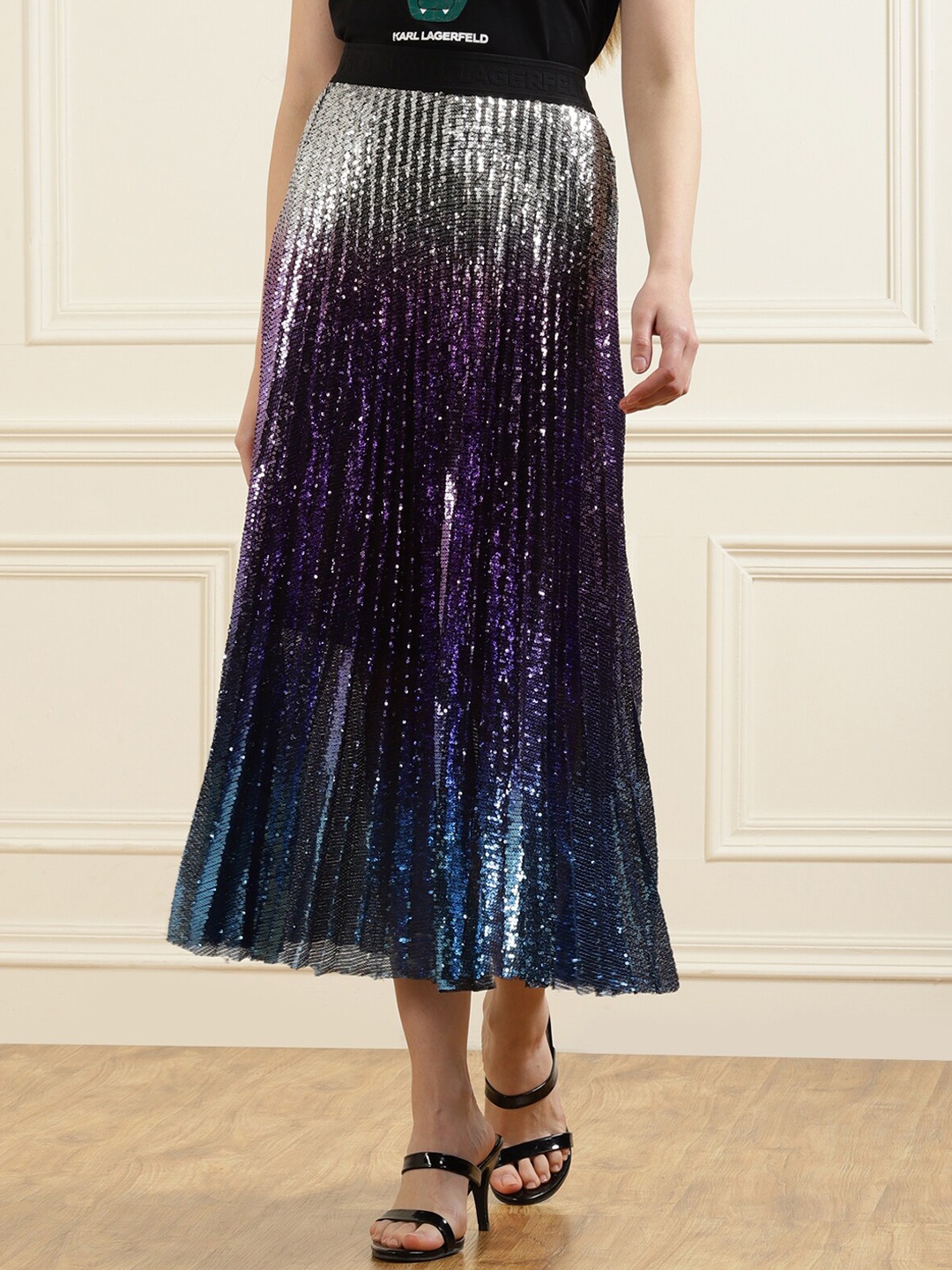 

LAGERFELD Women Silver-Coloured & Purple Colourblocked Accordion Pleated A-Line Skirt