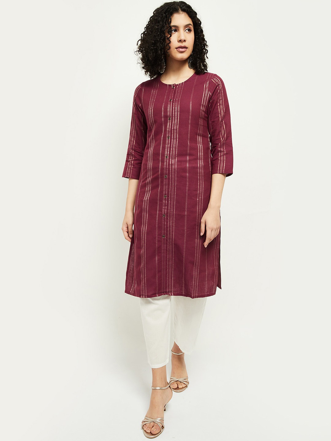 

max Women Red Geometric Dyed Thread Work Kurta