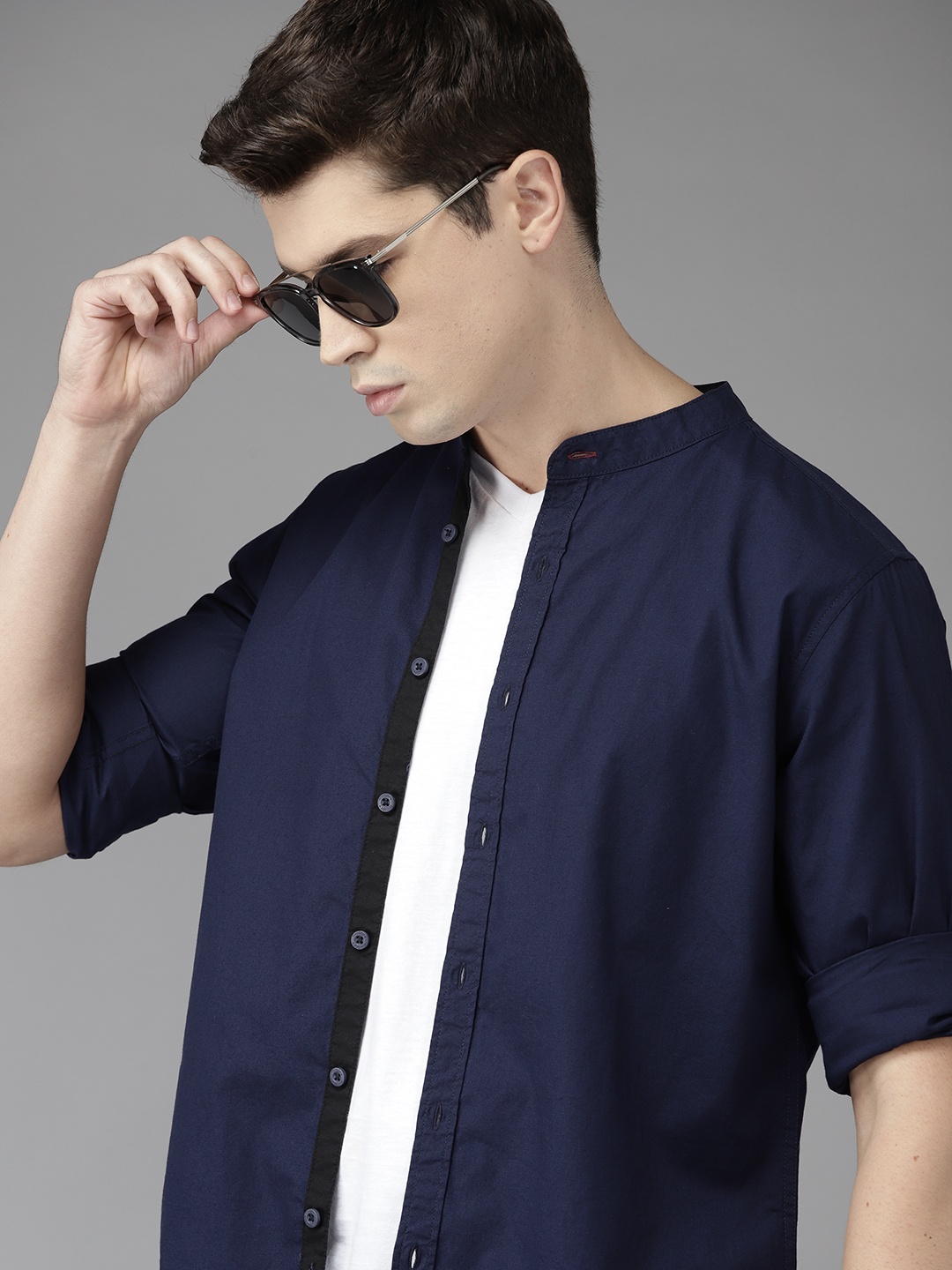 

Roadster Men Navy Blue Casual Shirt