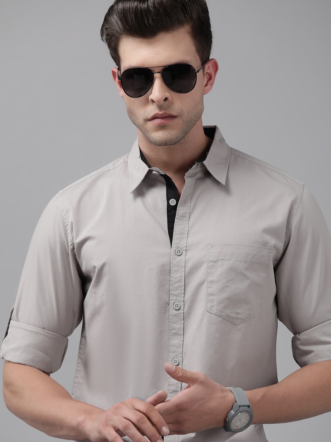 

Roadster Men Pure Cotton Solid Casual Shirt, Grey