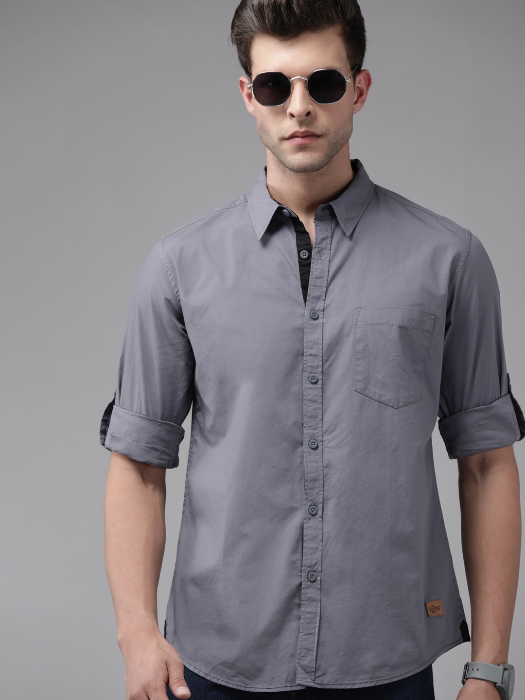 

Roadster Men Pure Cotton Solid Casual Shirt, Grey