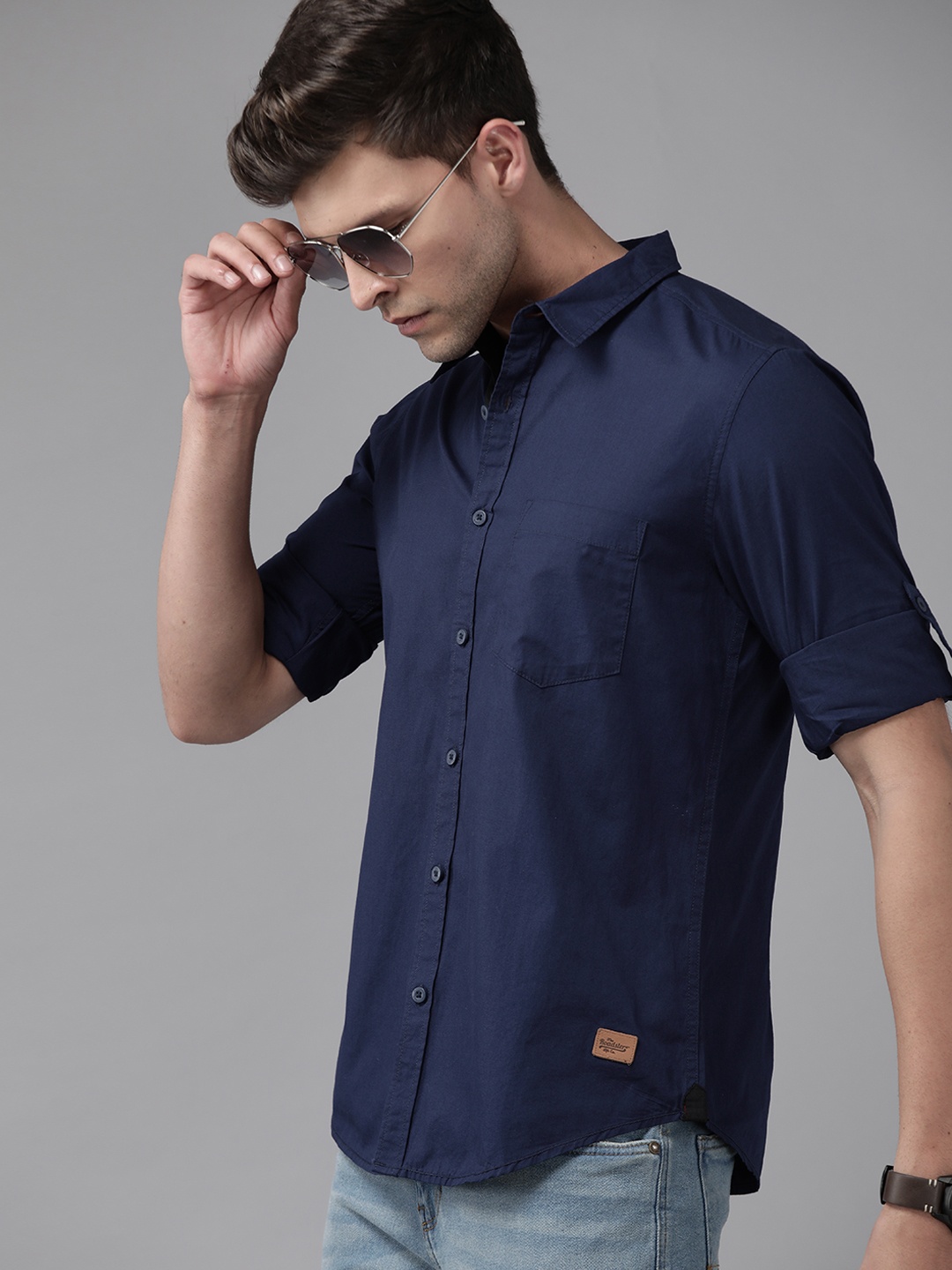 

Roadster Men Navy Blue Pure Cotton Solid Casual Shirt