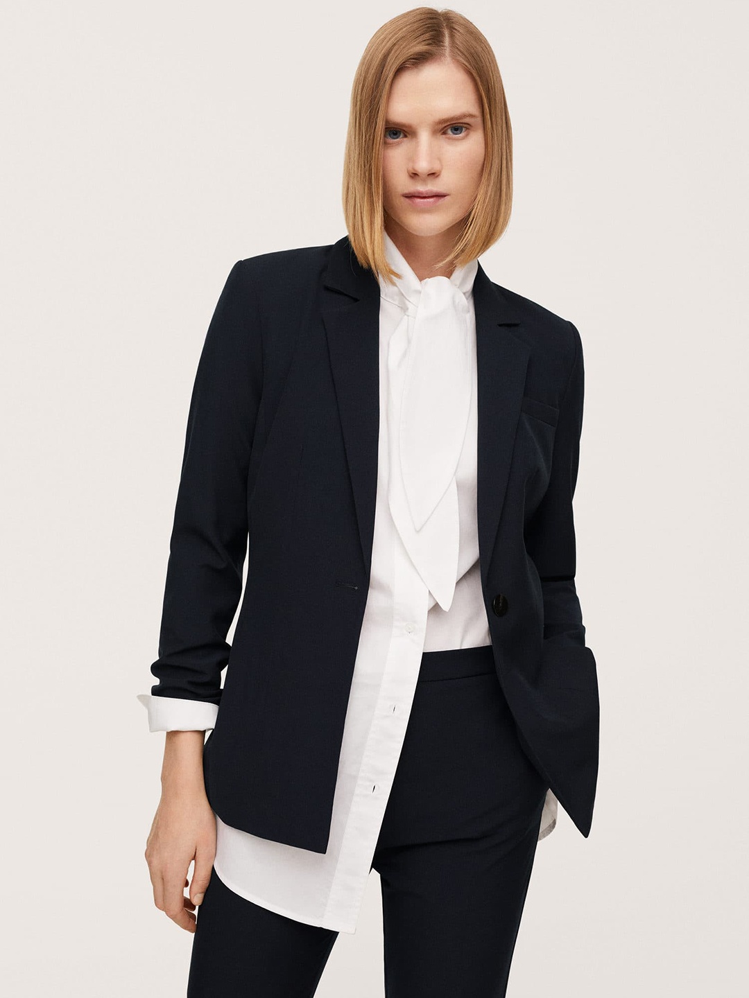 

MANGO Women Black Solid Tailored Fit Blazer