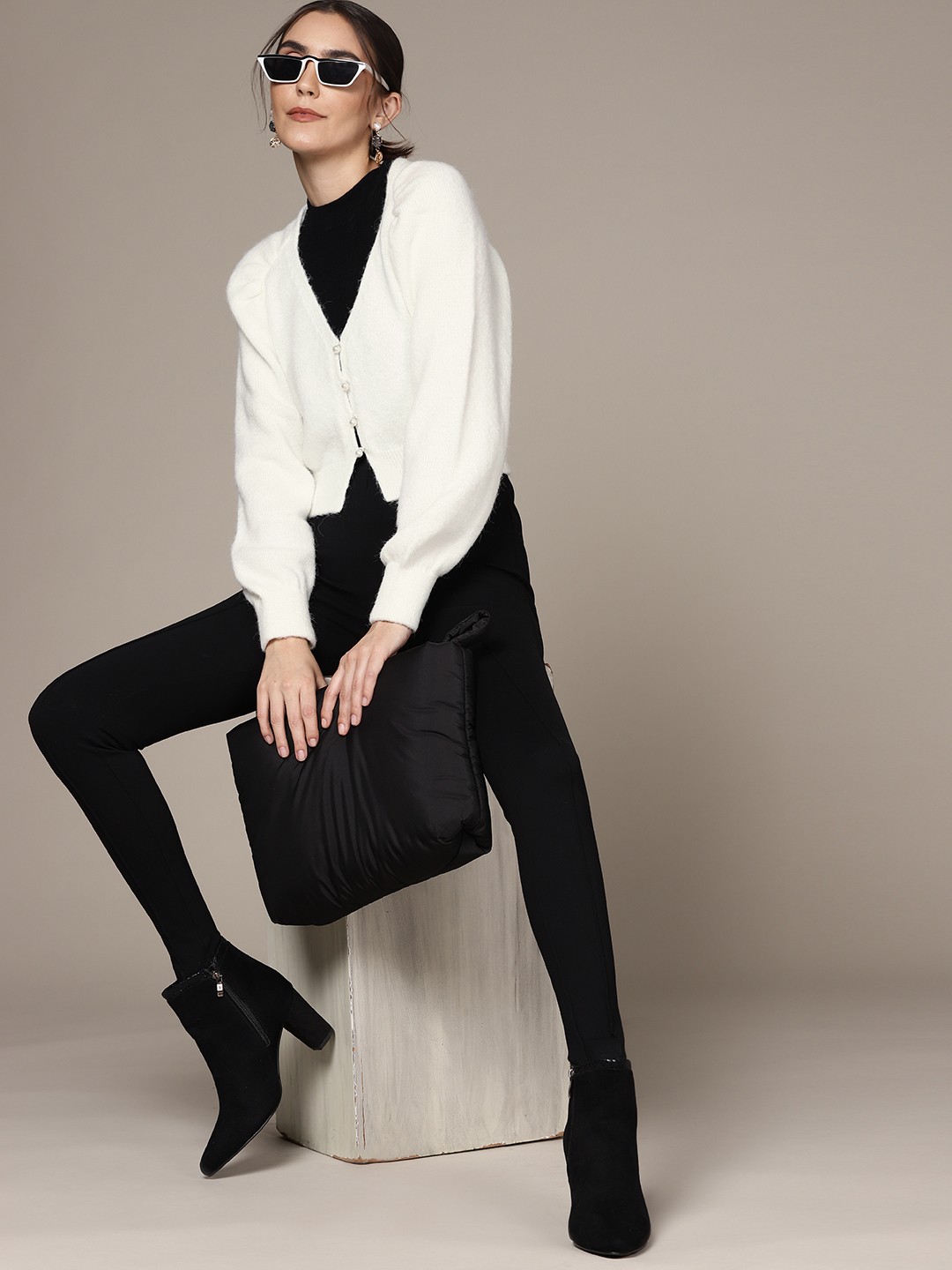 

MANGO Women White V-Neck Cardigan