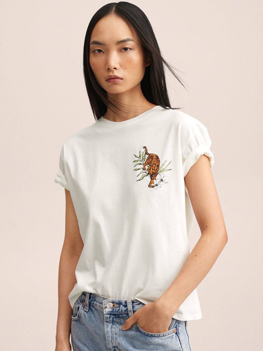 

MANGO Women Off-White Pure Cotton Embroidered Drop-Shoulder Sleeves T-shirt