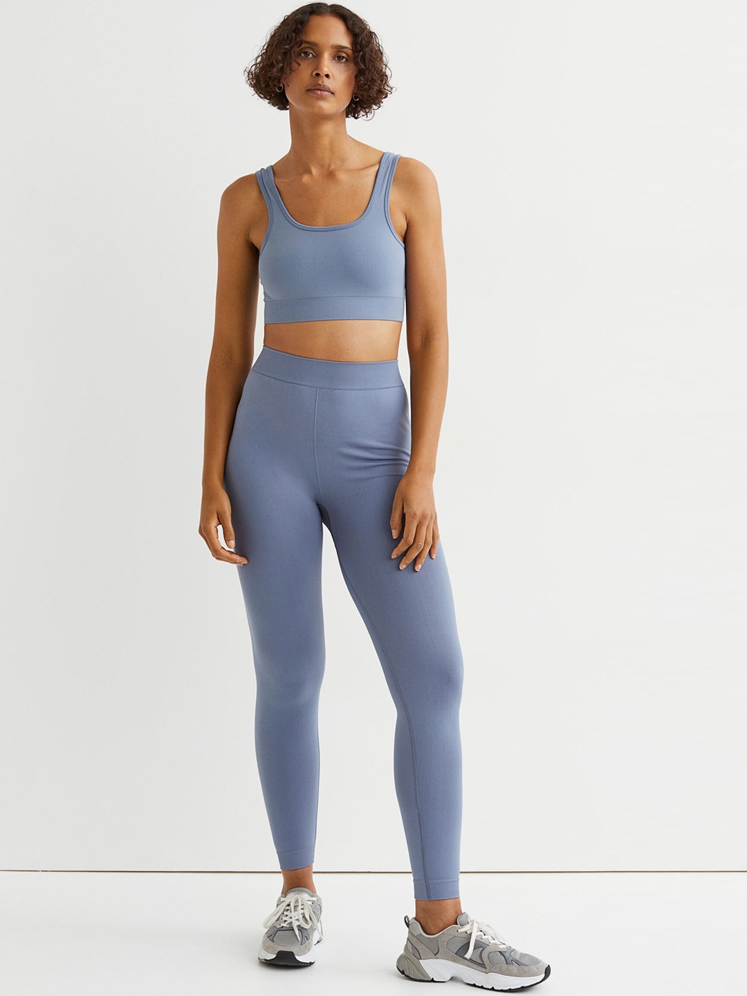 

H&M Women Blue Seamless Sports Tights