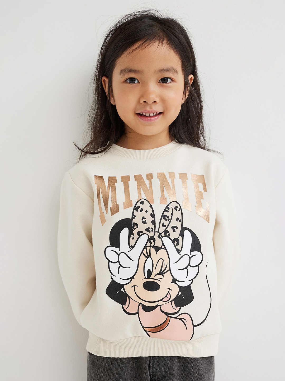 

H&M Girls Beige Printed Sweatshirt