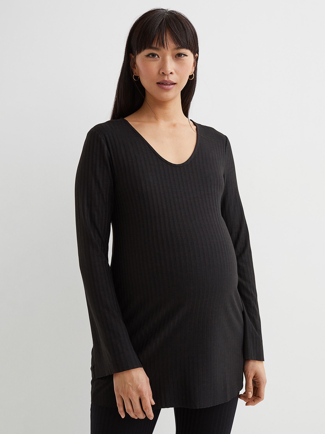 

H&M MAMA Women Black Slit-Cuff Ribbed Top