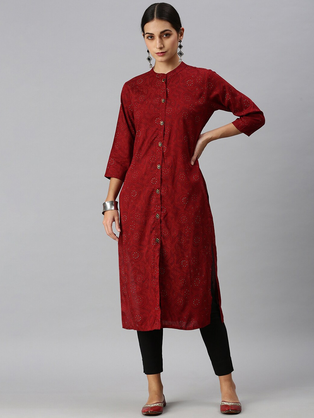 

SHOWOFF Women Maroon & Grey Floral Printed Cotton Kurta