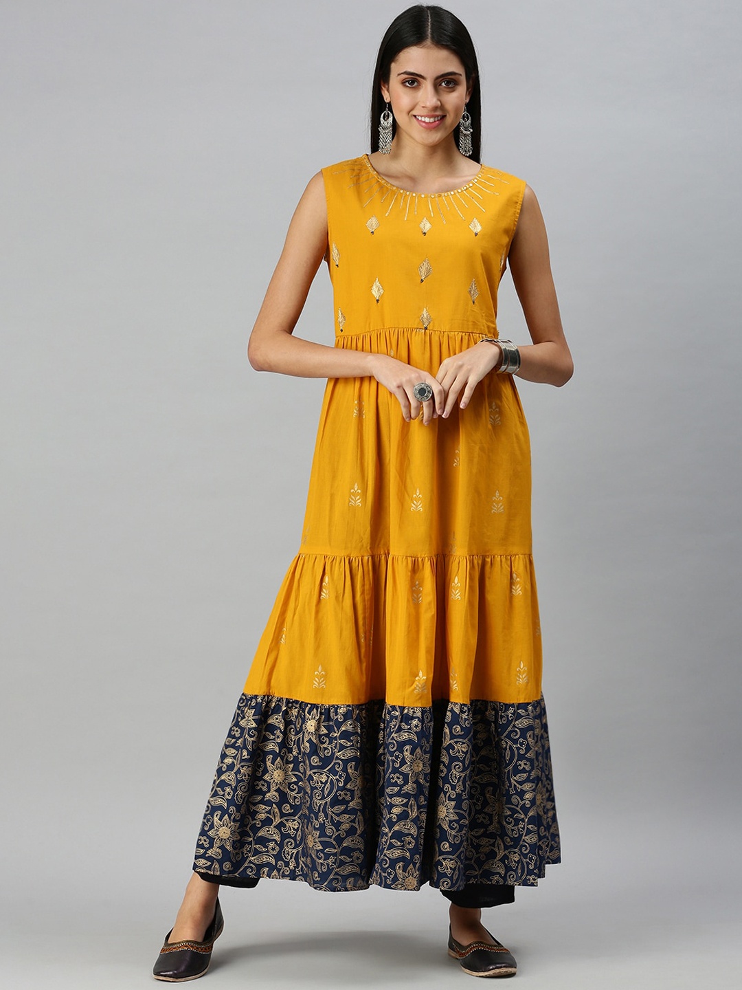 

SHOWOFF Women Yellow Geometric Embroidered Anarkali Kurta