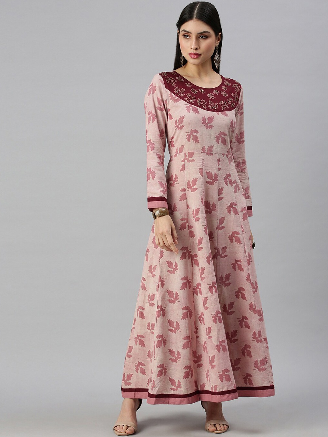 

SHOWOFF Women Pink Floral Embroidered Cold-Shoulder Sleeves Kurta