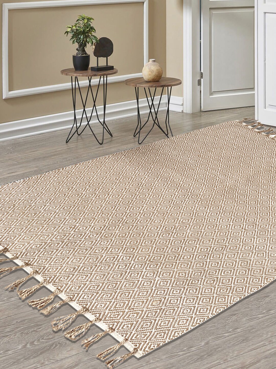 

AVI Living Brown & White Woven Dhurrie Self-Design Carpet