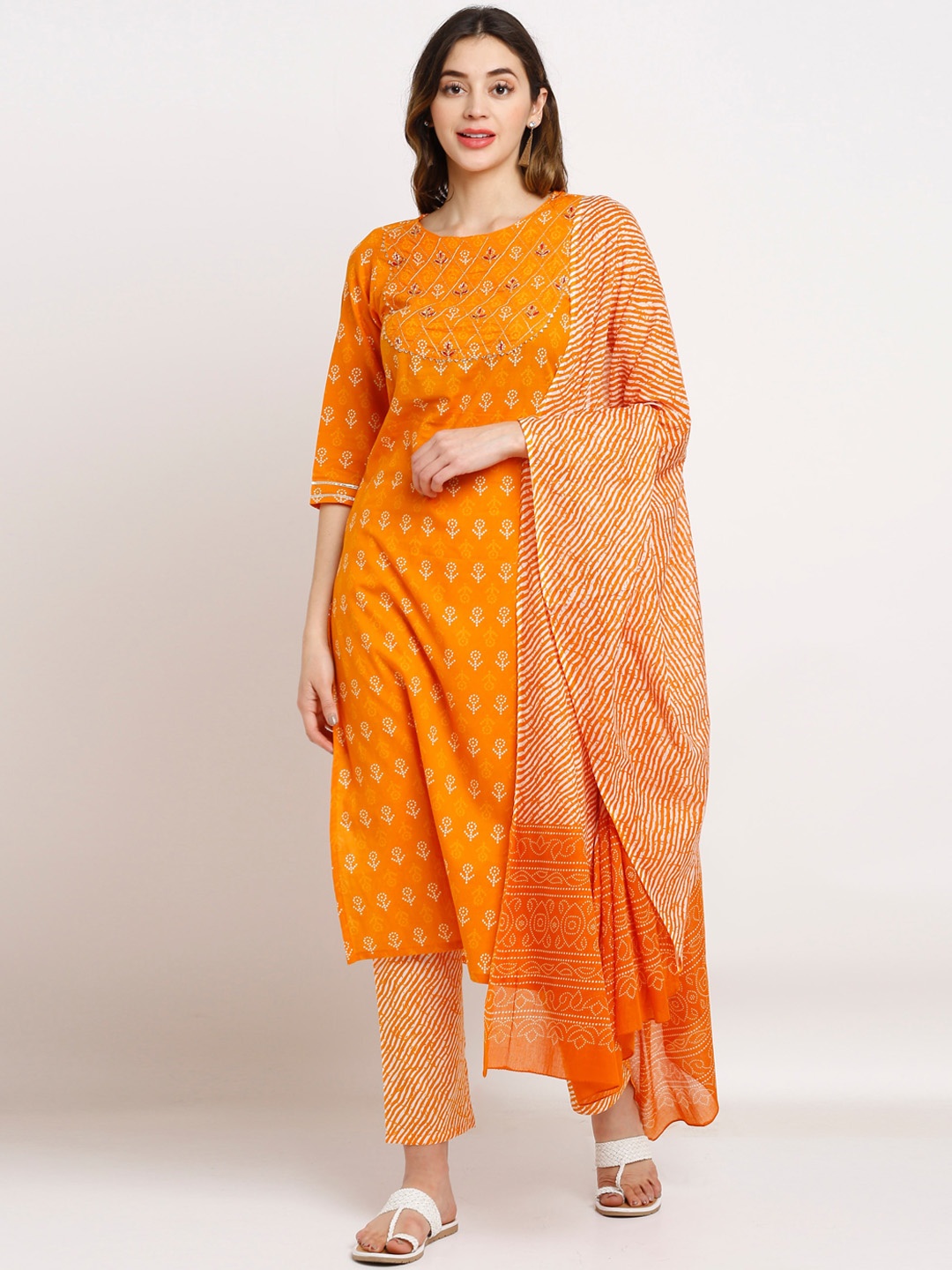 

Rajnandini Women Orange & White Floral Printed Pure Cotton Kurta with Trousers & Dupatta