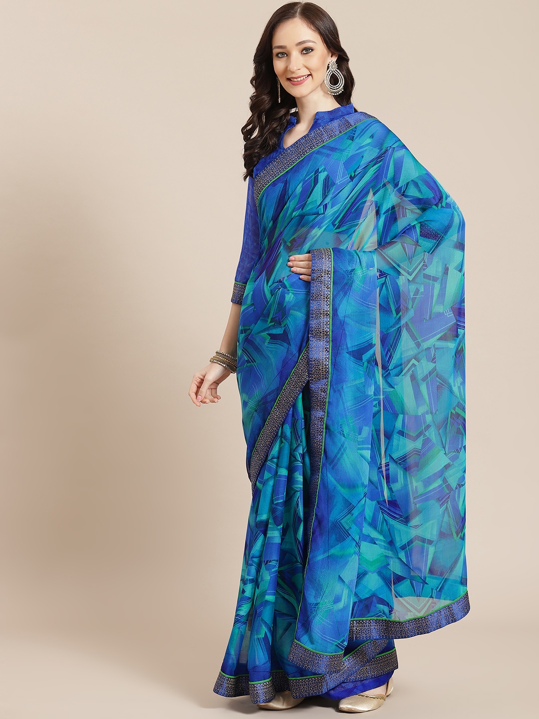 

Satrani Women Blue & Green Geometric Printed Saree