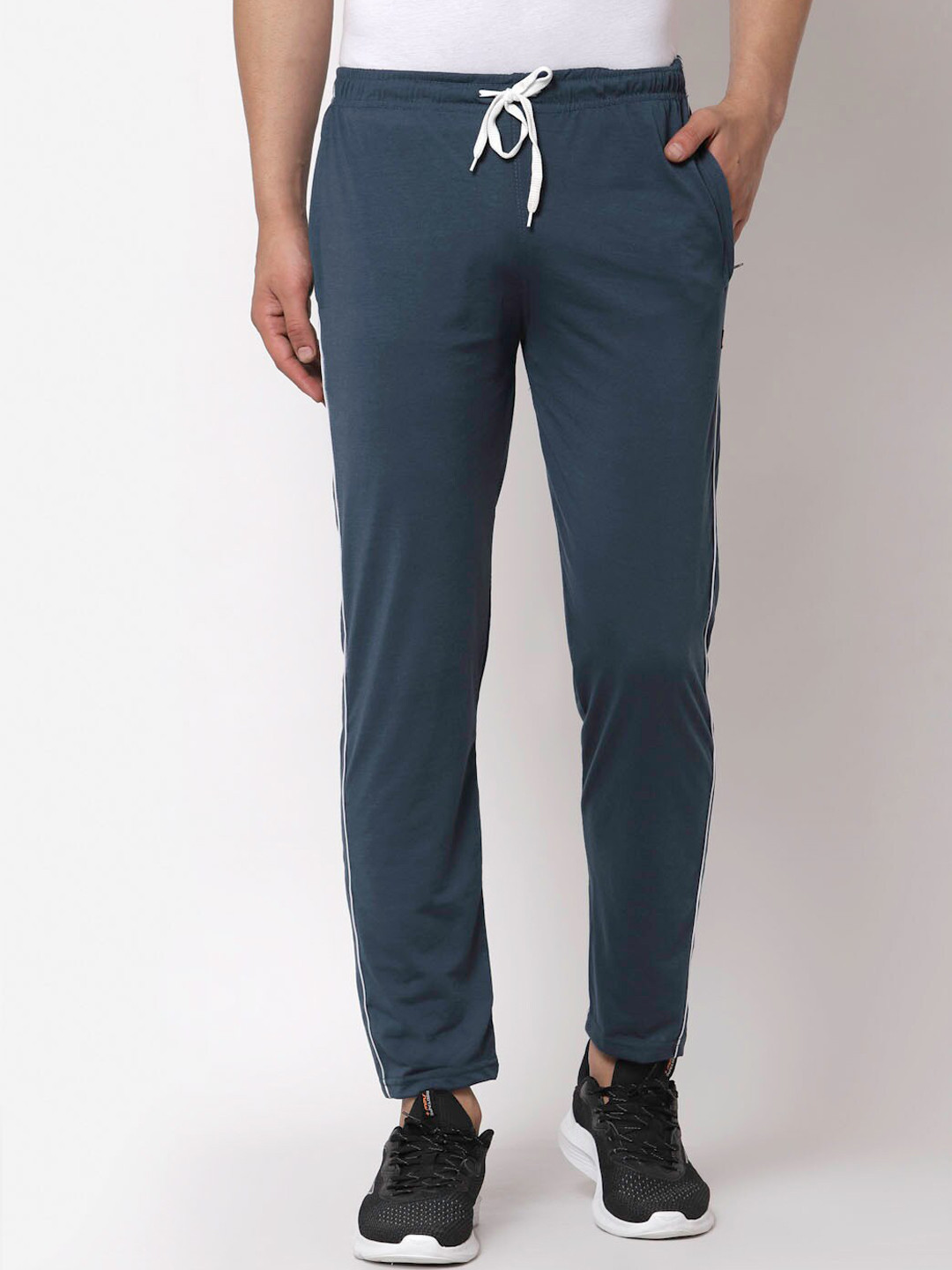 

KLOTTHE Men Blue Solid Cotton Track Pants
