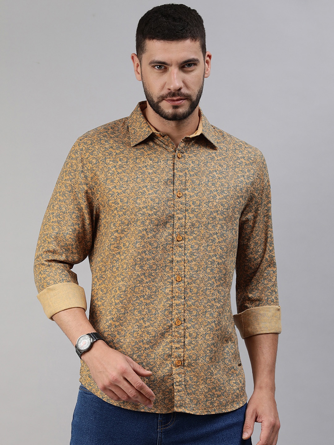 

abof Men Beige And Teal Green Slim Fit Printed Casual Shirt