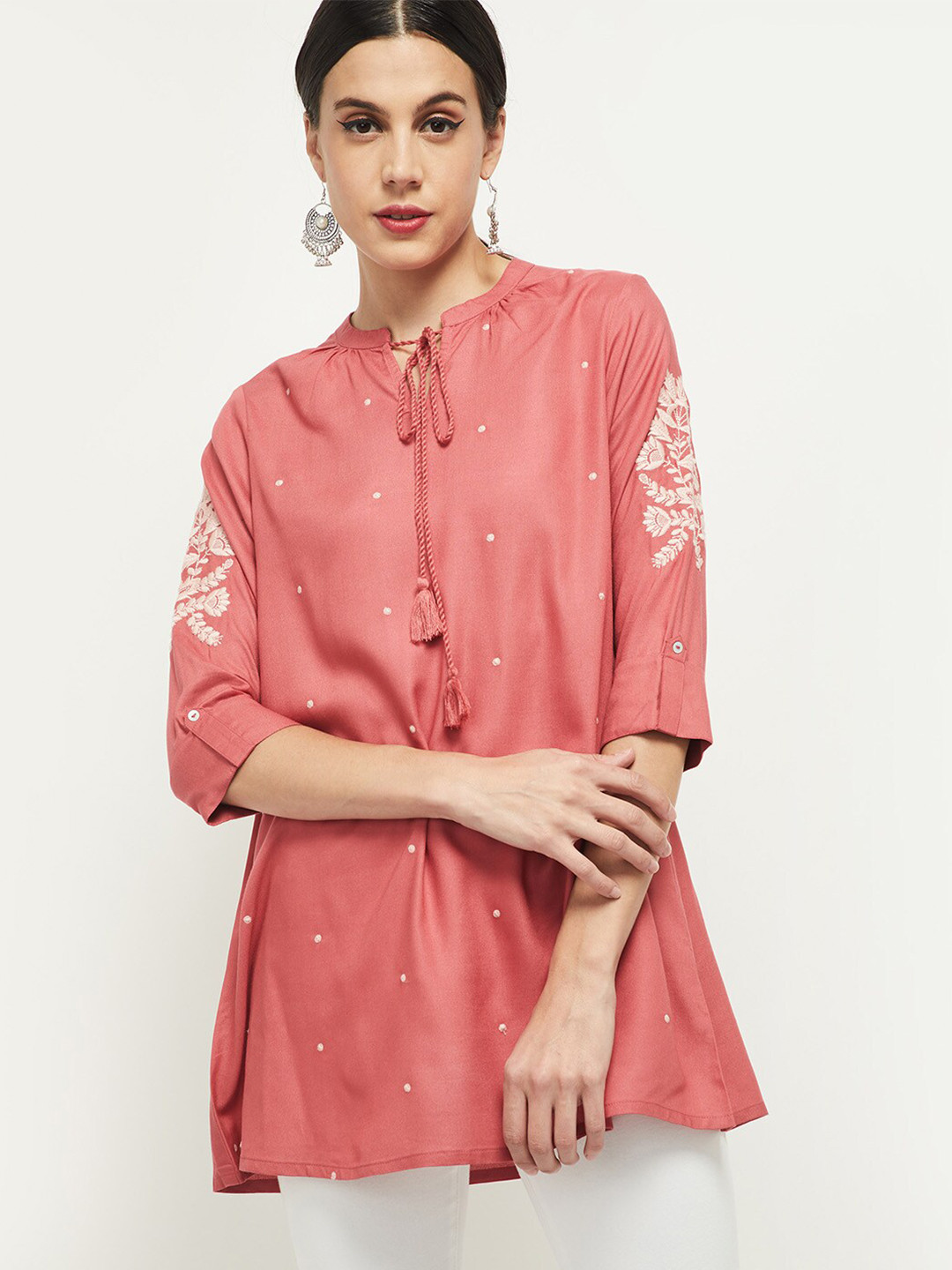 

max Coral & Off White Viscose Rayon Mandarin Collar Embroidered Tunic