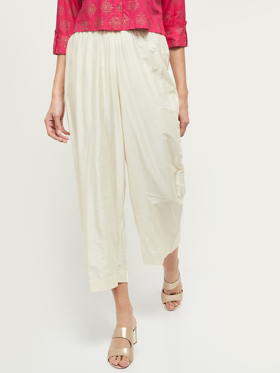 

max Women Off White Solid Straight Palazzos