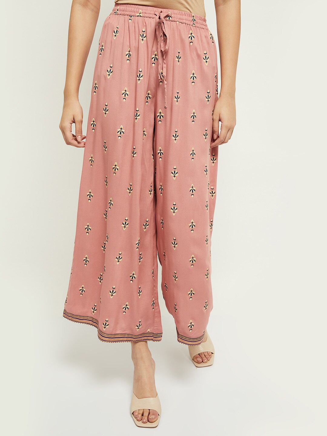 

max Women Peach Ethnic Motif Printed Palazzo