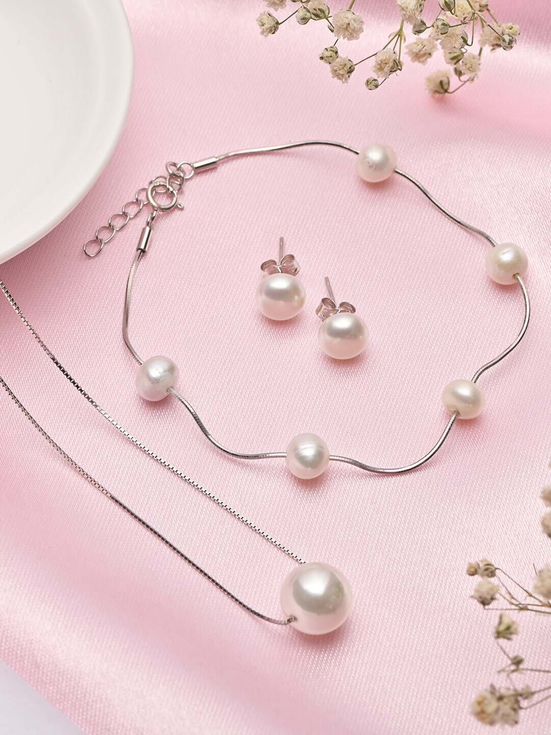 

Zavya 925 Sterling Silver Rhodium Plated Pearl Jewellery Set