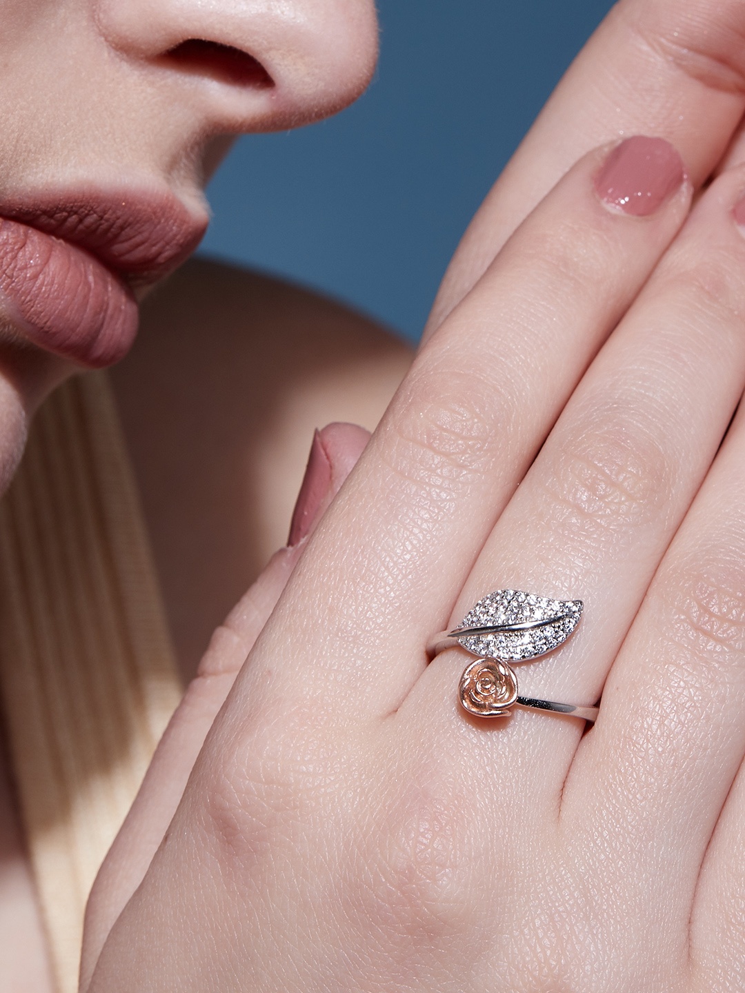 

Zavya Women 925 Sterling Silver Rhodium-Plated Zircon Rose Leaf Ring