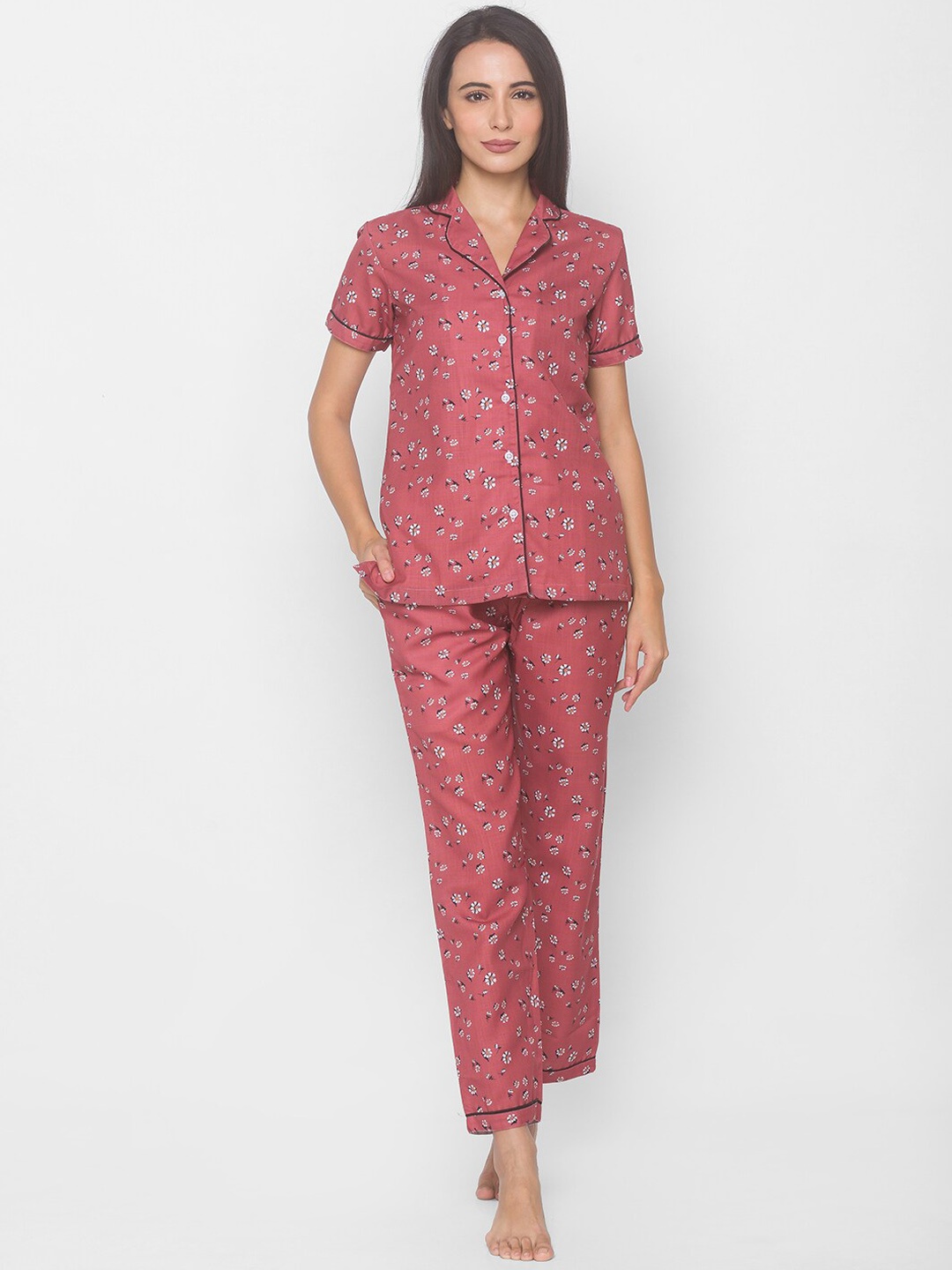 

FashionRack Women Brown & White Floral Printed Night Suit