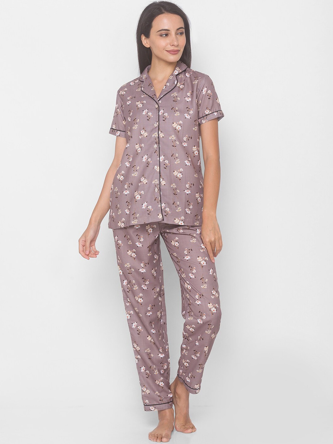 

FashionRack Women Brown & Pink Printed Night suit
